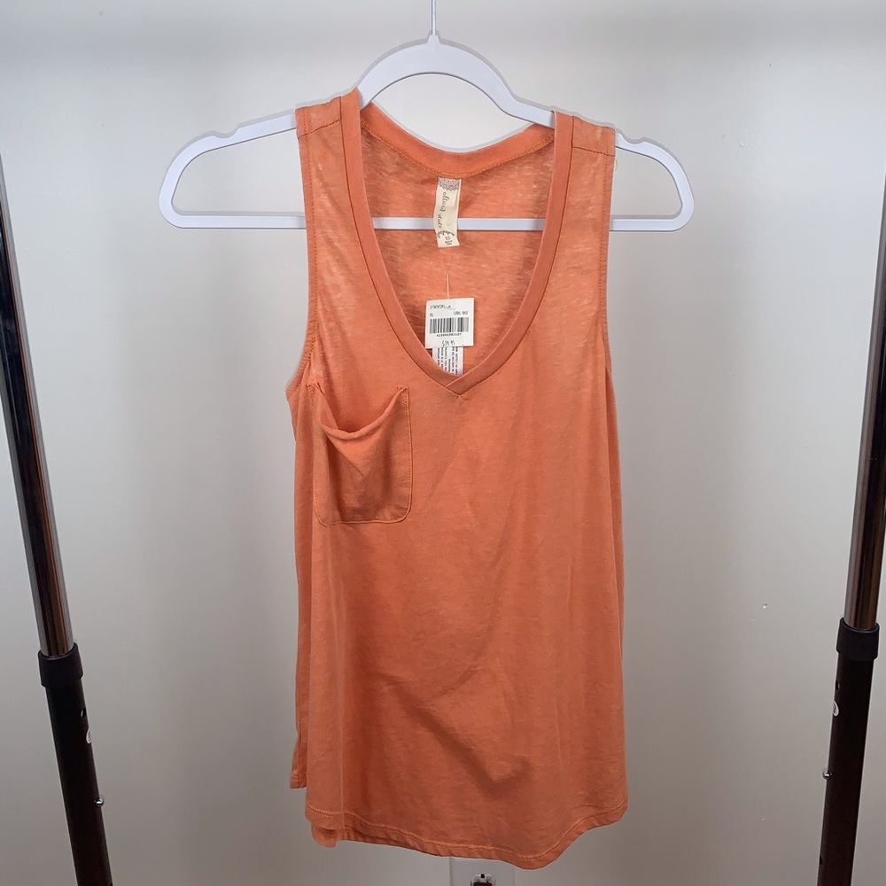 Altar'd State tank top orange Women Size XS NWT V-neck